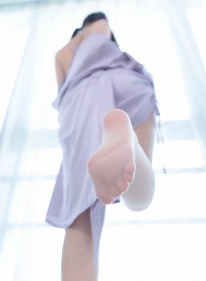 电影〈一双绣花鞋〉